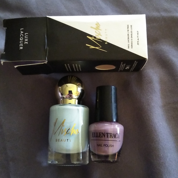 Mischo and Ellen Tracy nail polish - Picture 2 of 5